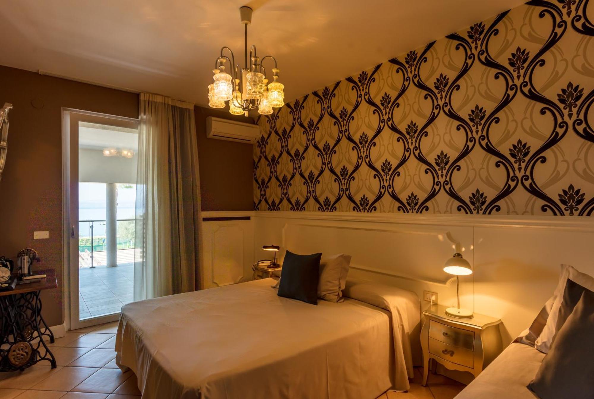 Hotel Maximilian Bardolino Camera foto