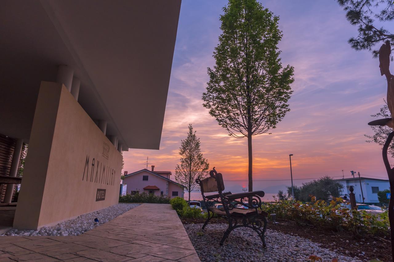 Hotel Maximilian Bardolino Esterno foto